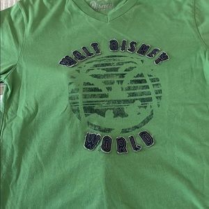 Disney shirt sz medium